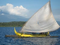 Balancing boat