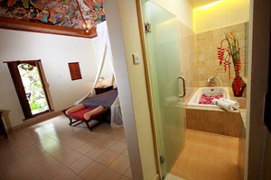 Hotel Bali Suite Room